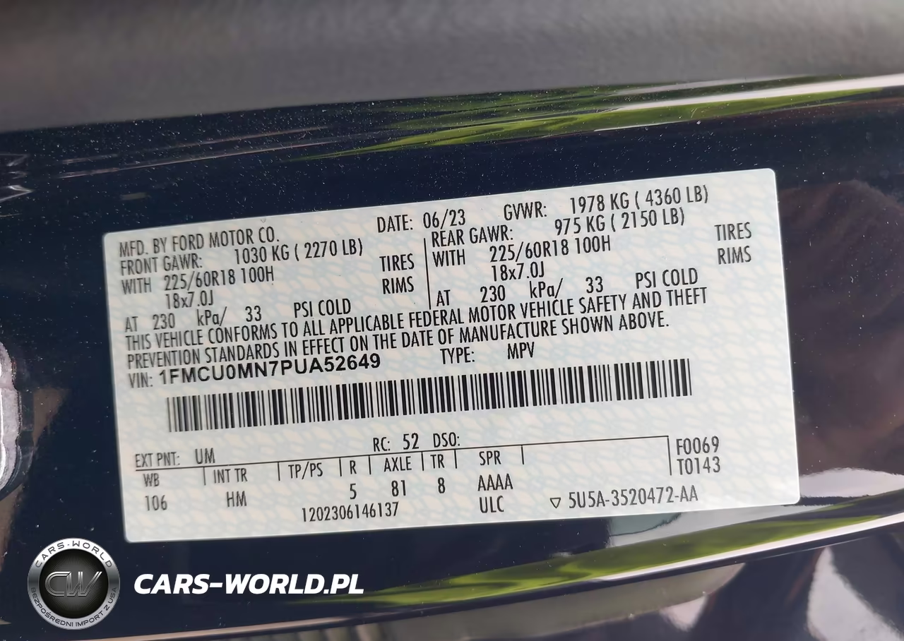 2023 Ford Escape St-Line VIN:1FMCU0MN7PUA52649 - 9