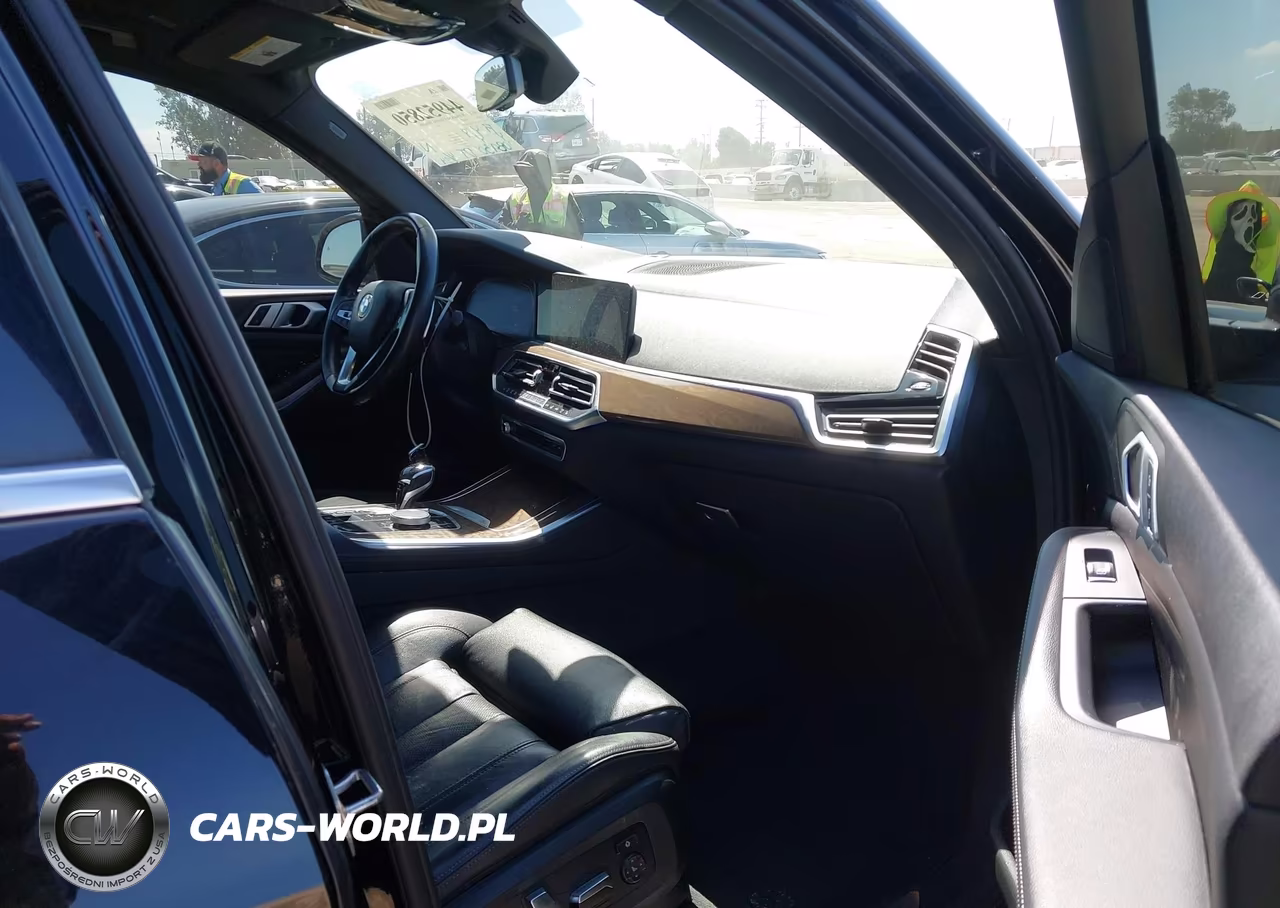 2019 BMW X5 xDrive40I VIN:5UXCR6C51KLK83330 - 5
