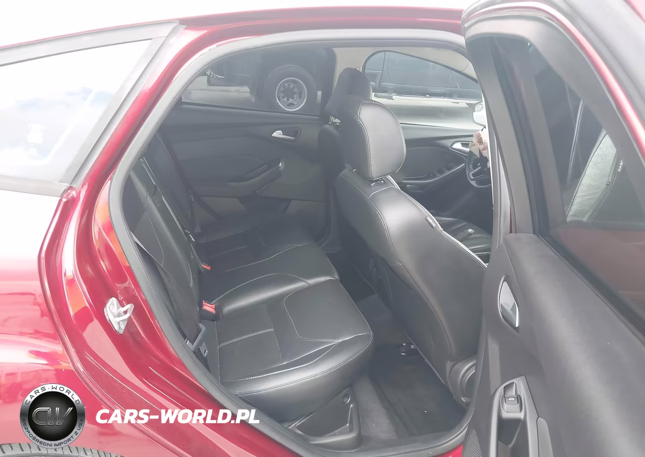2016 Ford Focus Se VIN:1FADP3K25GL328025 - 8