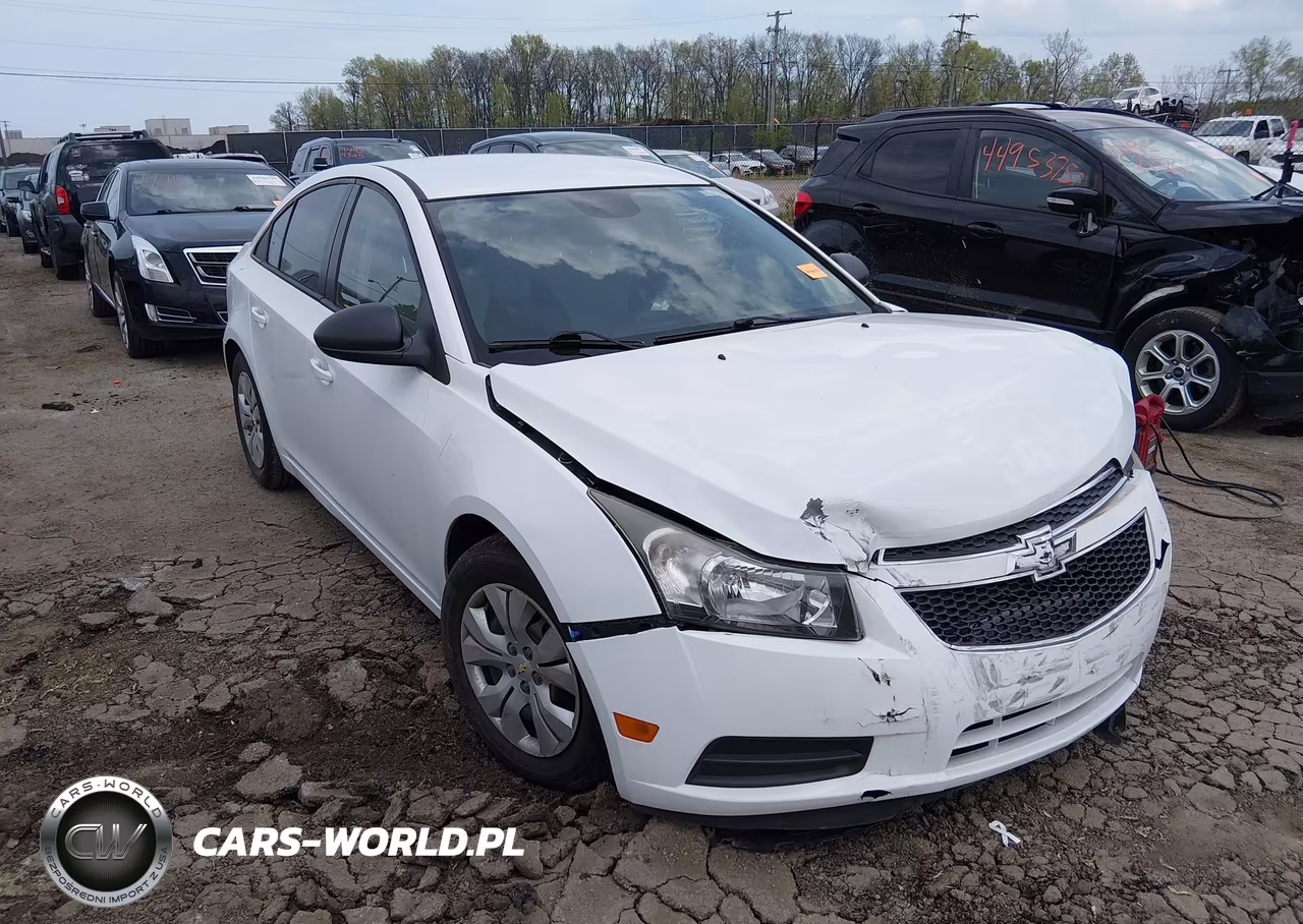2013 Chevrolet Cruze Ls Auto