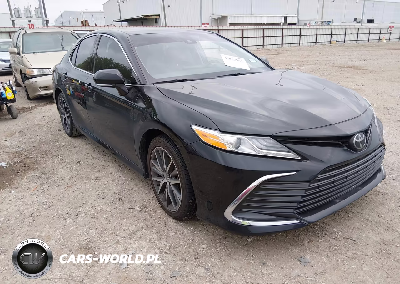 2024 Toyota Camry Xle – zdjęcie 1 z 16