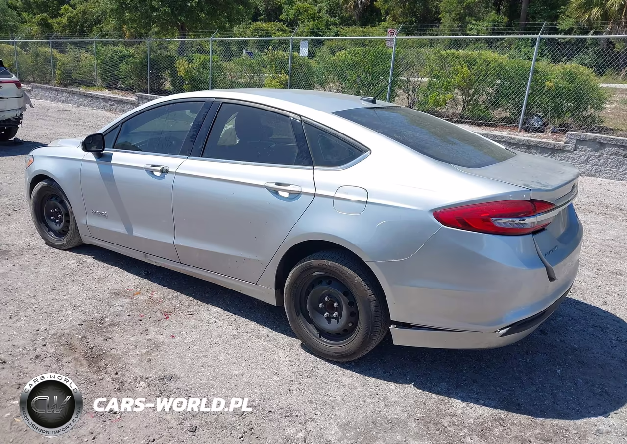 2018 Ford Fusion Hybrid Se VIN:3FA6P0LU0JR173772 - 3