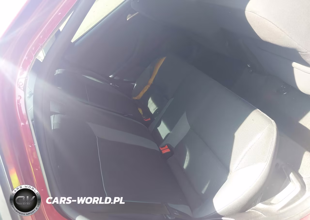 2013 Ford Focus Se VIN:1FADP3F24DL324943 - 8