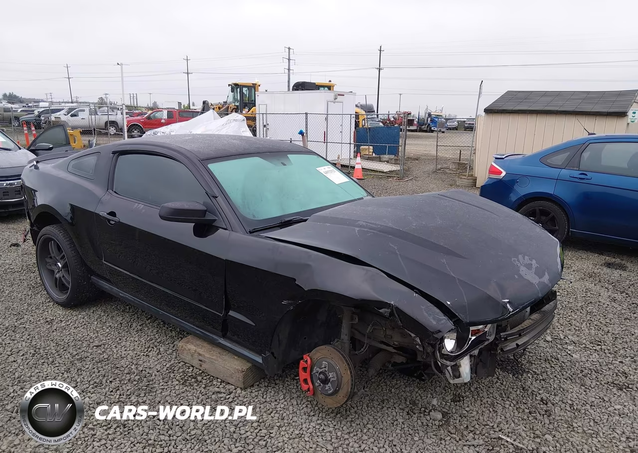 2011 Ford Mustang V6