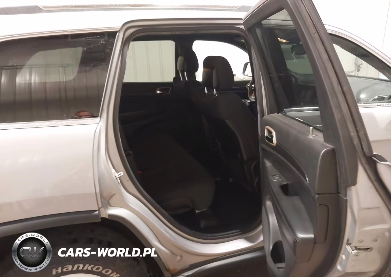 2014 Jeep Grand Cherokee Laredo VIN:1C4RJFAG1EC150255 - 8