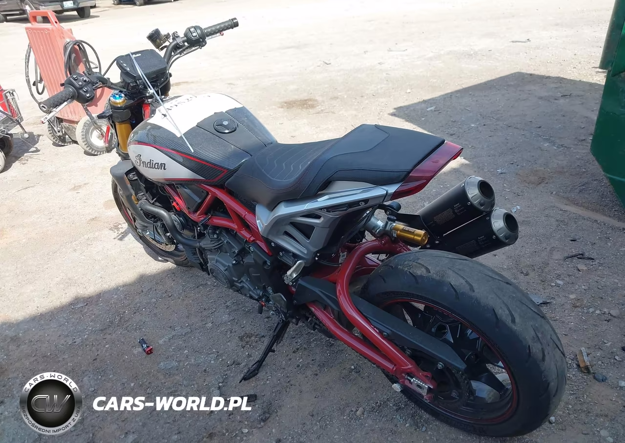 2022 Indian Motorcycle Co. Ftr R Carbon VIN:56KRZR25XN3007161 - 3