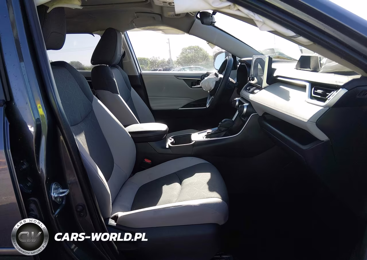 2025 Toyota Rav4 Hybrid Xle VIN:4T3RWRFV7SU169962 - 5