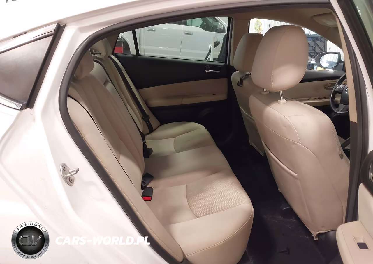 2011 Mazda Mazda6 I Touring VIN:1YVHZ8CH2B5M15877 - 8