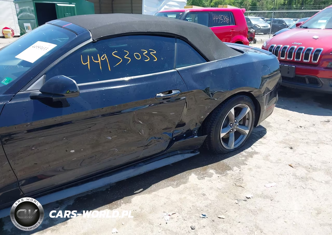 2015 Ford Mustang V6 VIN:1FATP8EM9F5333401 - 6