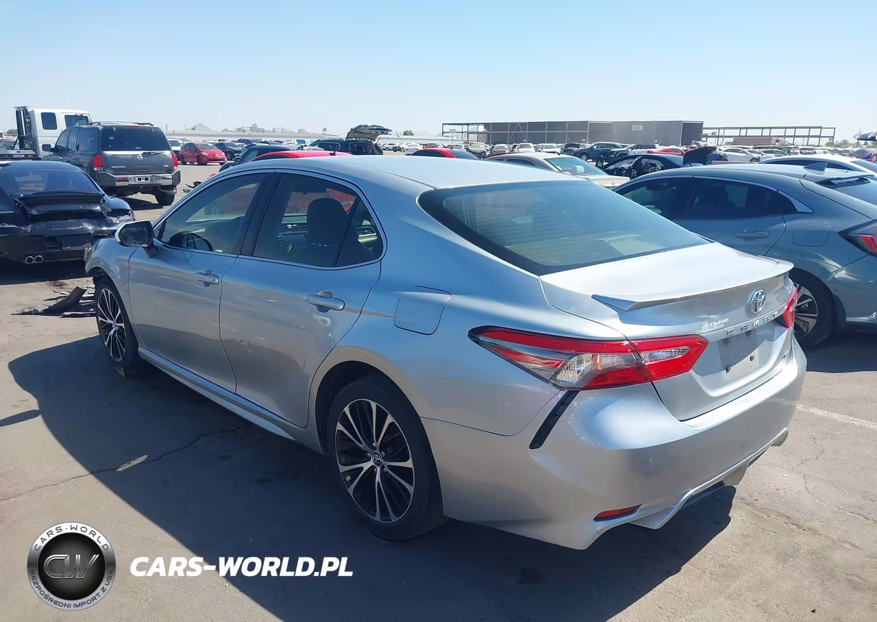 2018 Toyota Camry Se VIN:JTNB11HK6J3012859 - 3