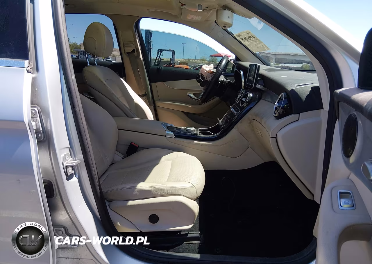2017 Mercedes-Benz Glc 300 VIN:WDC0G4JB3HF138573 - 5
