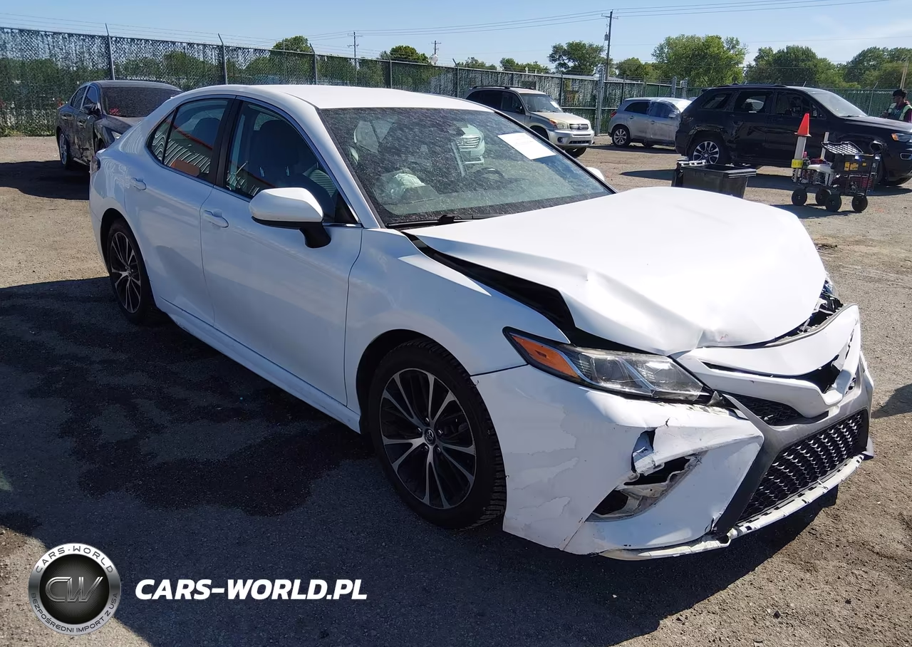 2020 Toyota Camry Se – zdjęcie 1 z 16