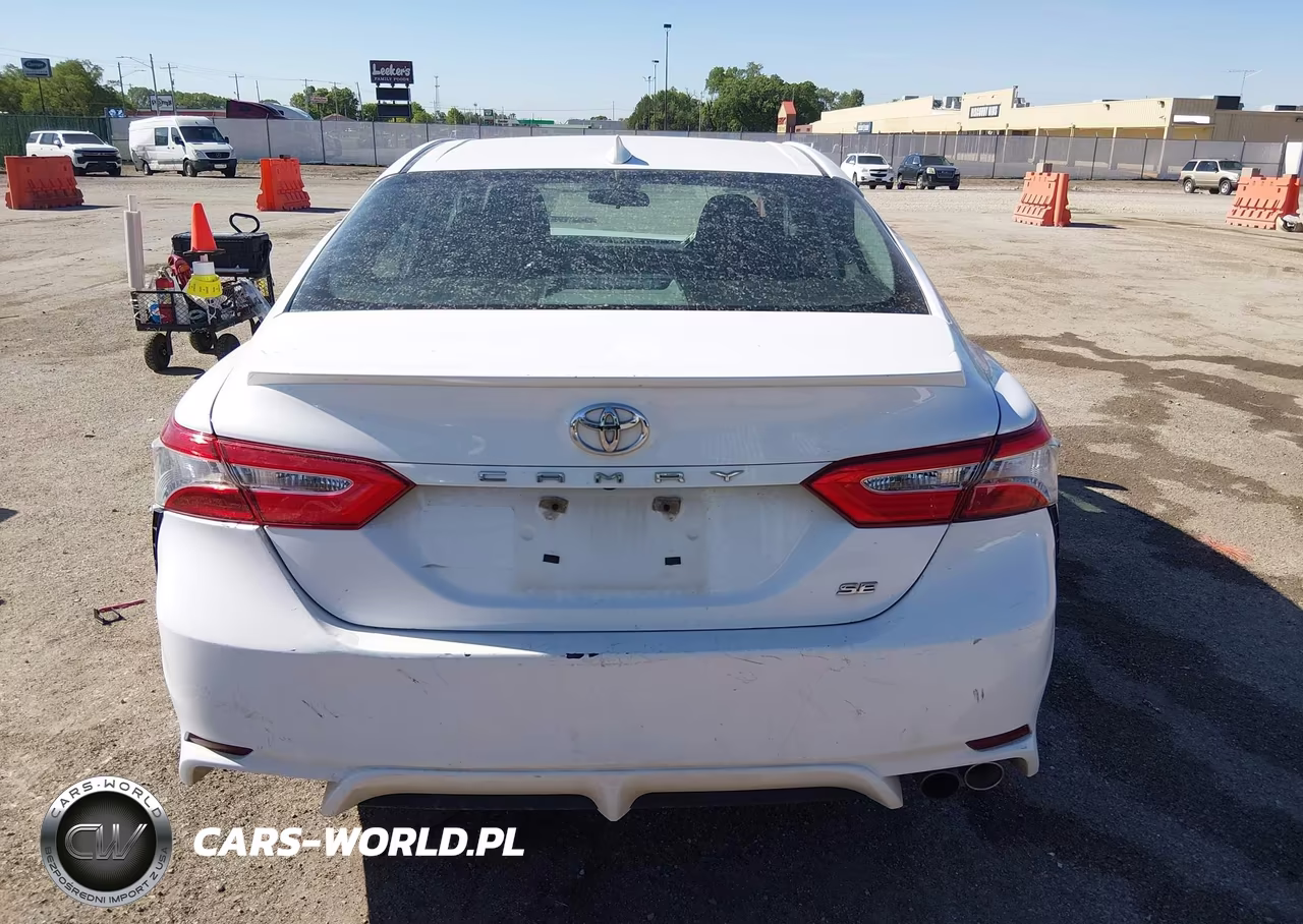 2020 Toyota Camry Se VIN:4T1G11AK1LU912274 - 16