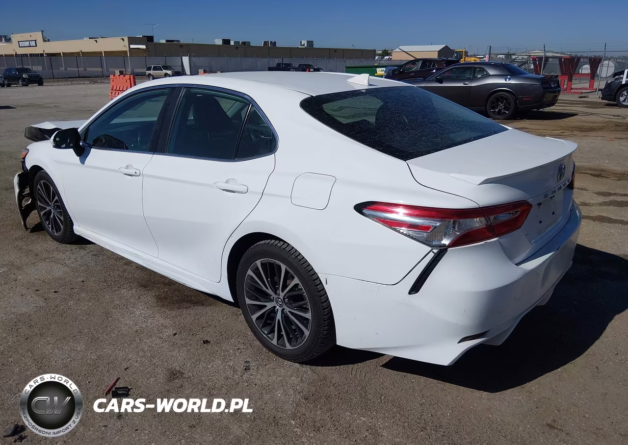 2020 Toyota Camry Se VIN:4T1G11AK1LU912274 - 3