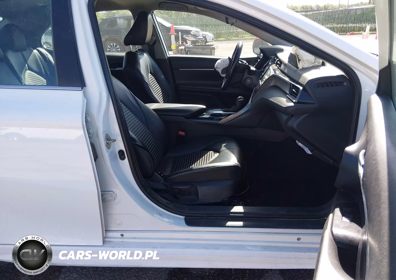 2020 Toyota Camry Se VIN:4T1G11AK1LU912274 - 5