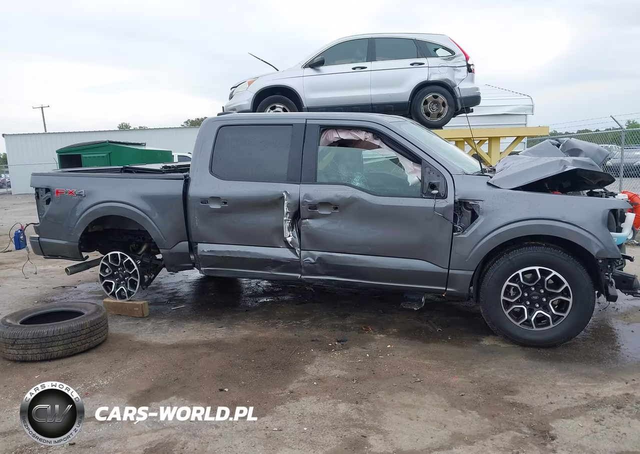 2022 Ford F-150 Xlt VIN:1FTFW1E59NFC37707 - 13