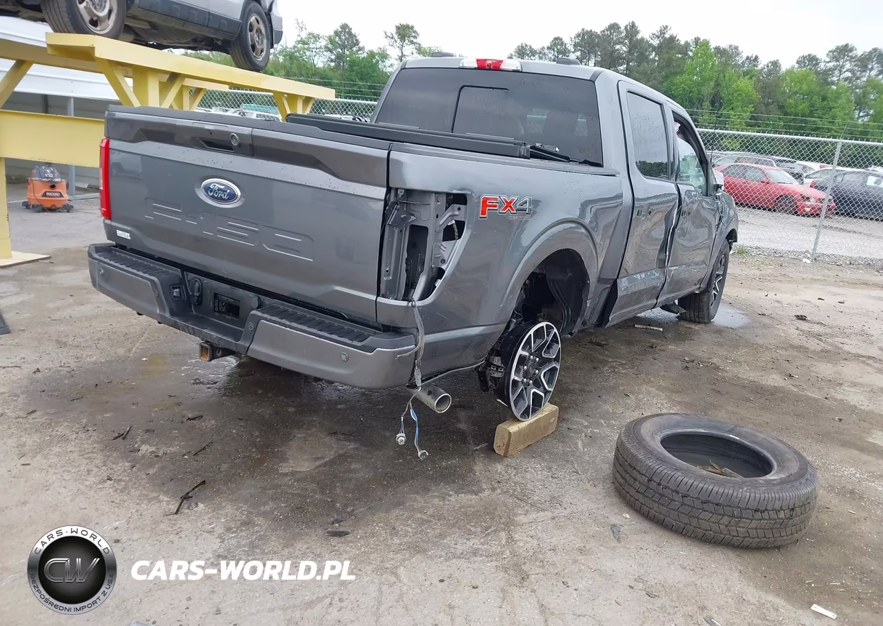 2022 Ford F-150 Xlt VIN:1FTFW1E59NFC37707 - 4