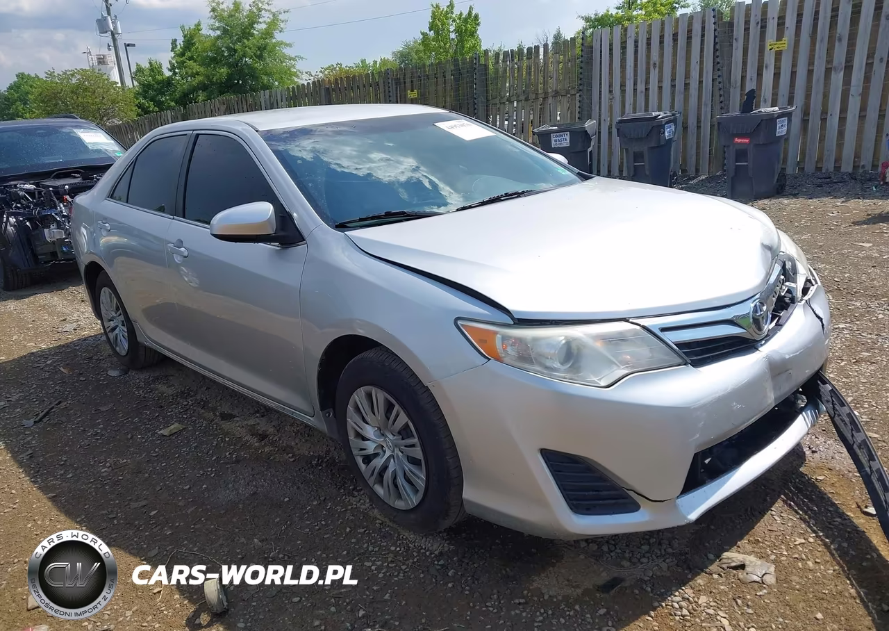 2014 Toyota Camry L-Se-Le-Xle