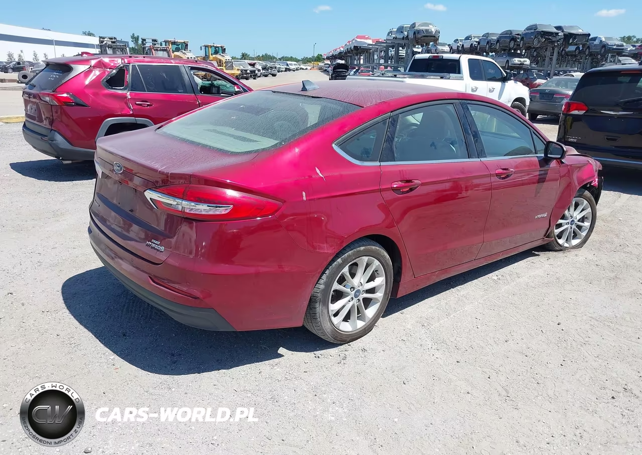 2019 Ford Fusion Hybrid Se VIN:3FA6P0LU5KR157942 - 4