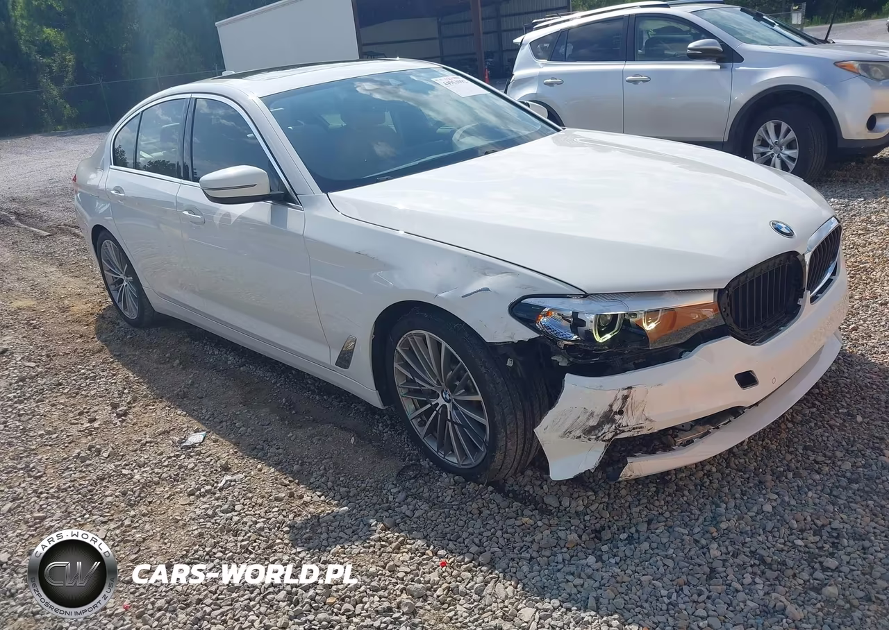 2019 BMW 530I
