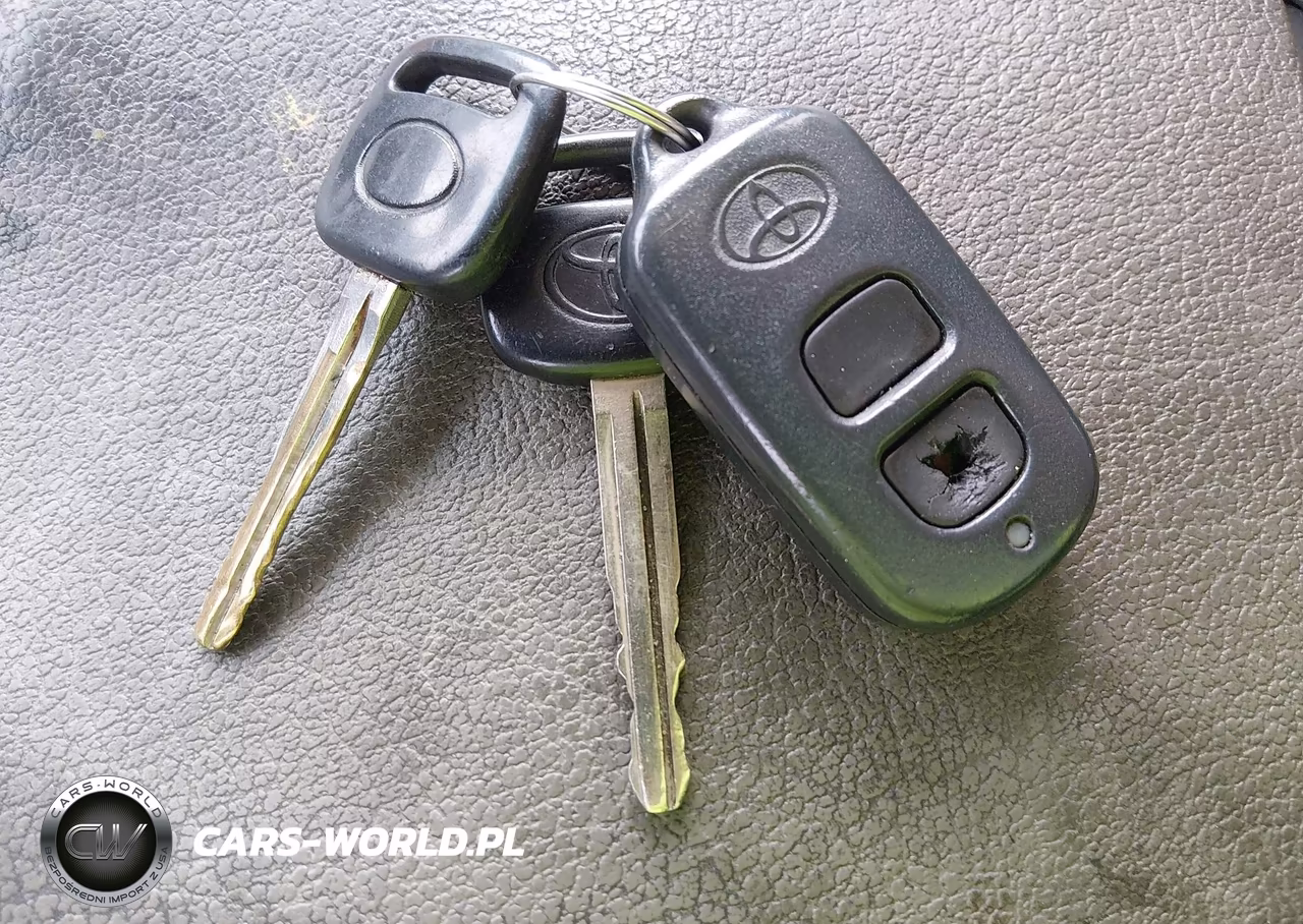 1998 Toyota Camry Le VIN:4T1BG22K0WU389329 - 11