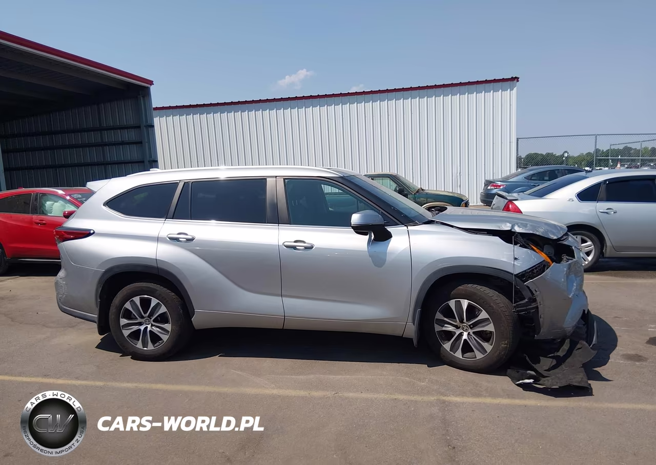 2023 Toyota Highlander Xle VIN:5TDKDRBH0PS020597 - 13