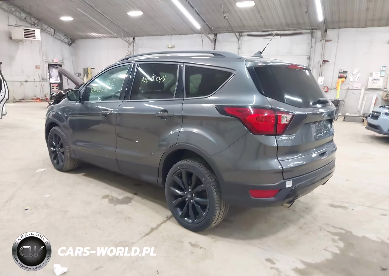 2019 Ford Escape Se VIN:1FMCU9GD5KUA06754 - 3