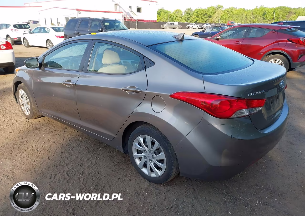 2013 Hyundai Elantra Gls-Limited VIN:5NPDH4AE8DH186150 - 3