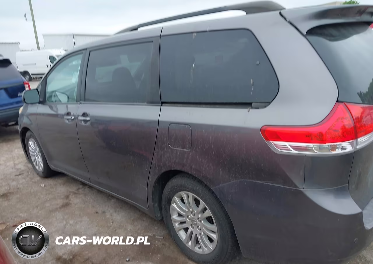 2014 Toyota Sienna Xle V6 8 Passenger VIN:5TDYK3DC6ES456396 - 14