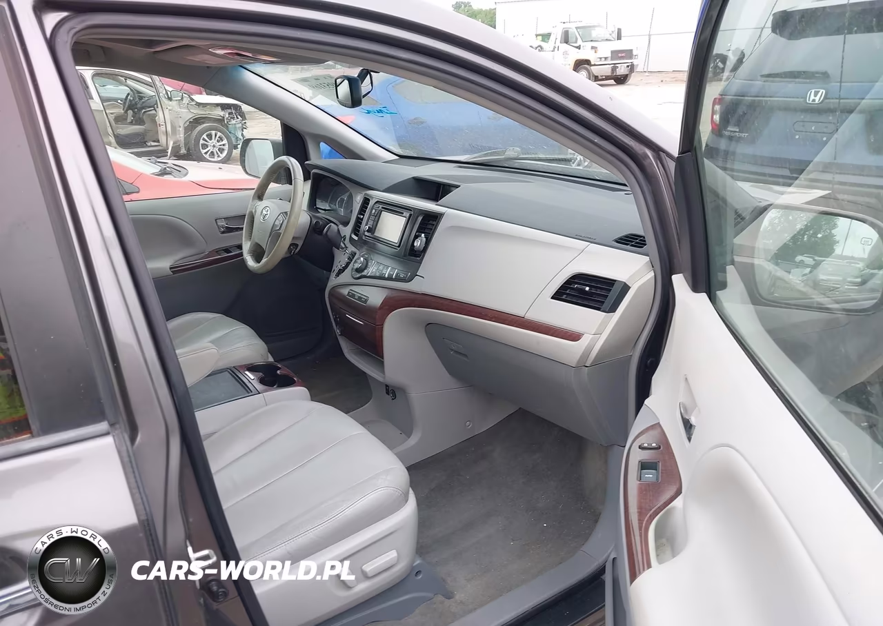 2014 Toyota Sienna Xle V6 8 Passenger VIN:5TDYK3DC6ES456396 - 5