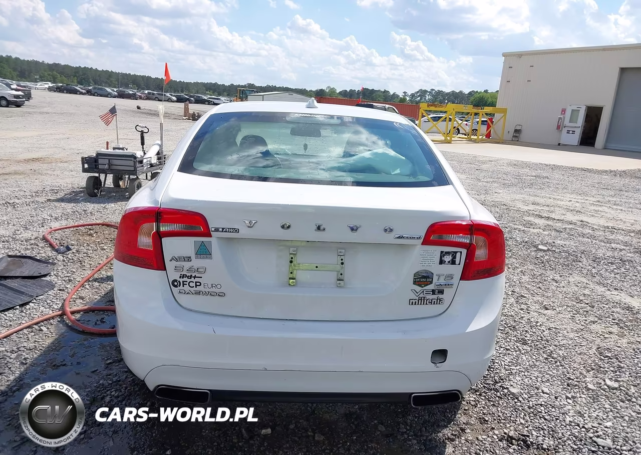 2015 Volvo S60 T5 Premier VIN:YV140MFB2F1309841 - 16