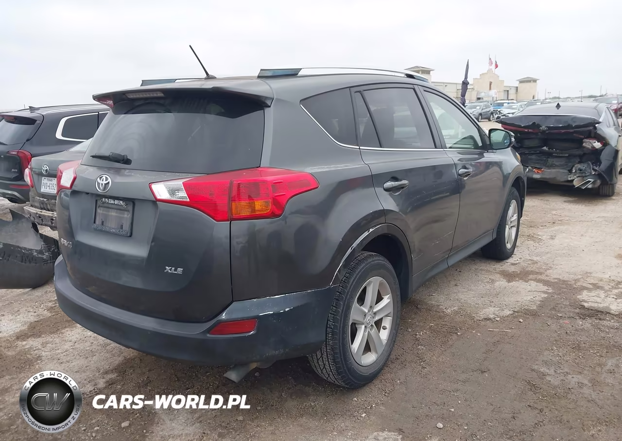 2013 Toyota Rav4 Xle VIN:JTMWFREV8DD024577 - 4