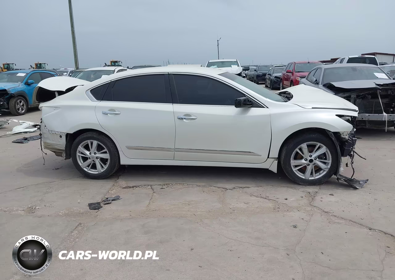 2015 Nissan Altima 2.5 Sv VIN:1N4AL3AP0FC142824 - 14