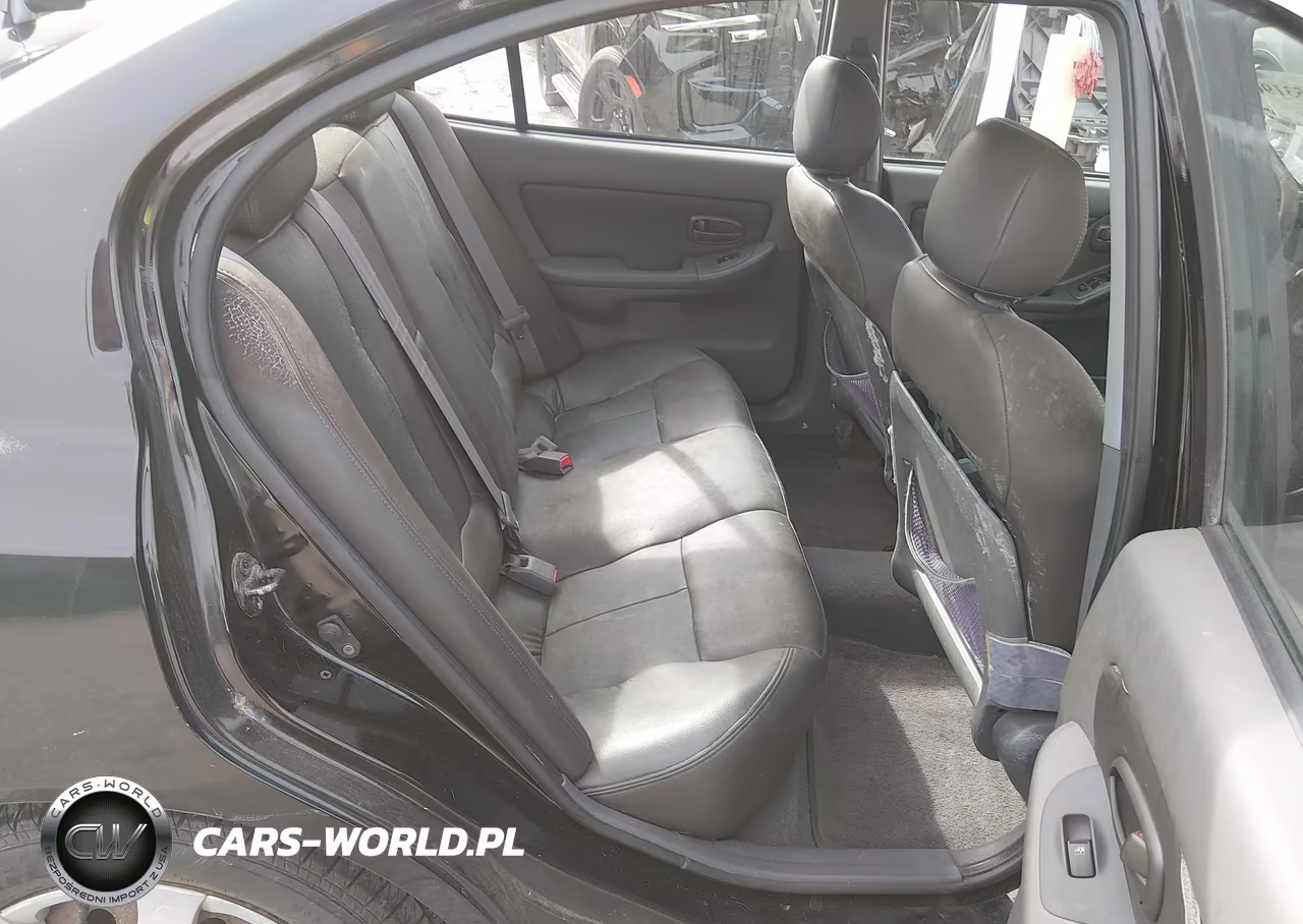 2003 Hyundai Elantra Gls-Gt VIN:KMHDN45DX3U698969 - 8