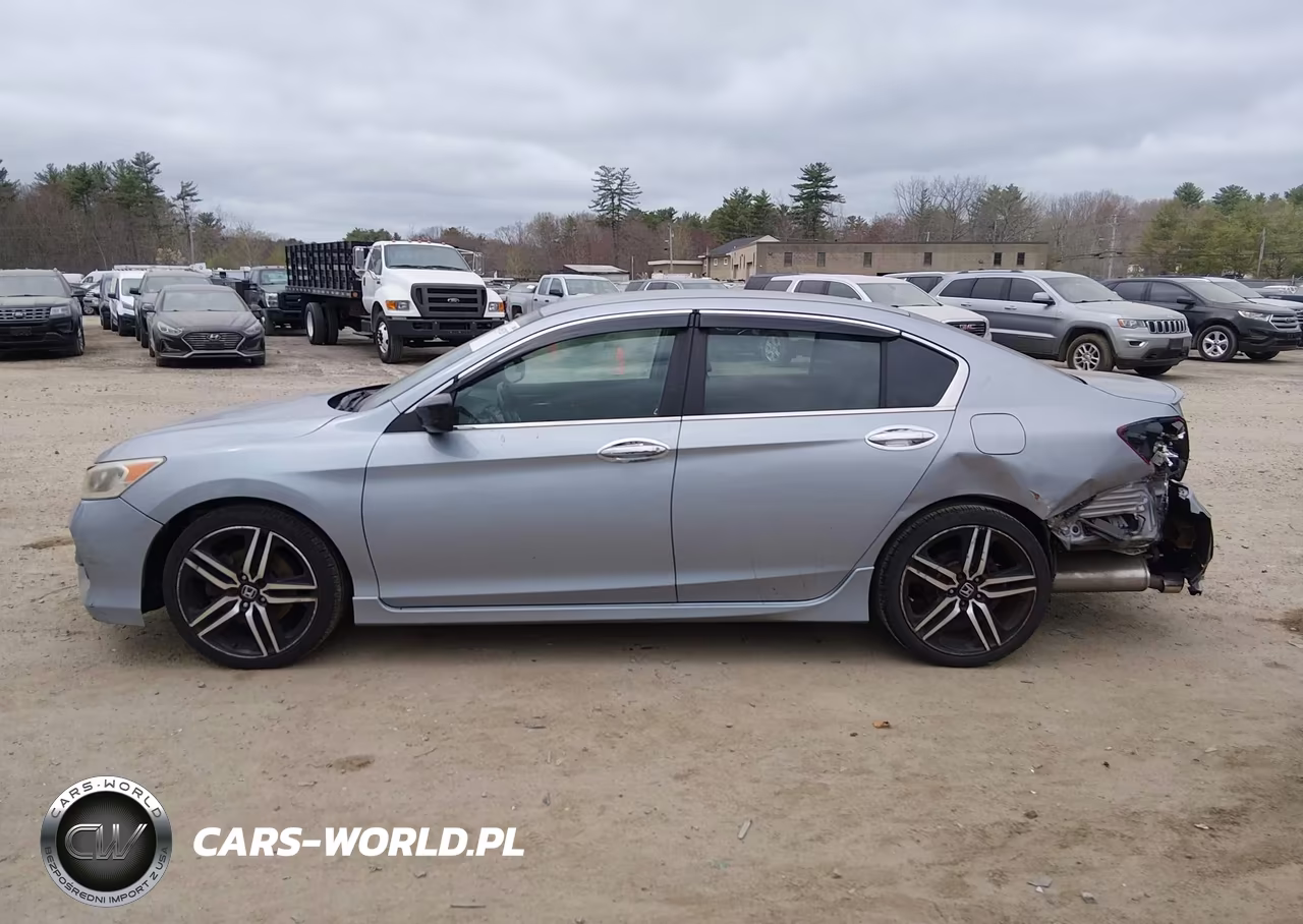 2017 Honda Accord Sport Se VIN:1HGCR2F17HA102515 - 15