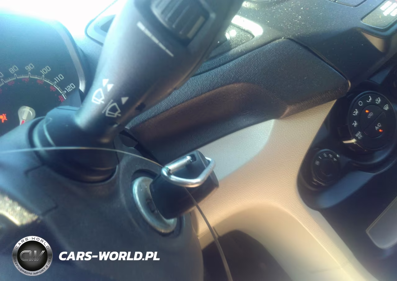 2013 Ford Fiesta S VIN:3FADP4AJ8DM224296 - 11
