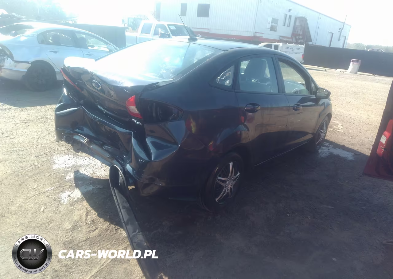 2013 Ford Fiesta S VIN:3FADP4AJ8DM224296 - 4