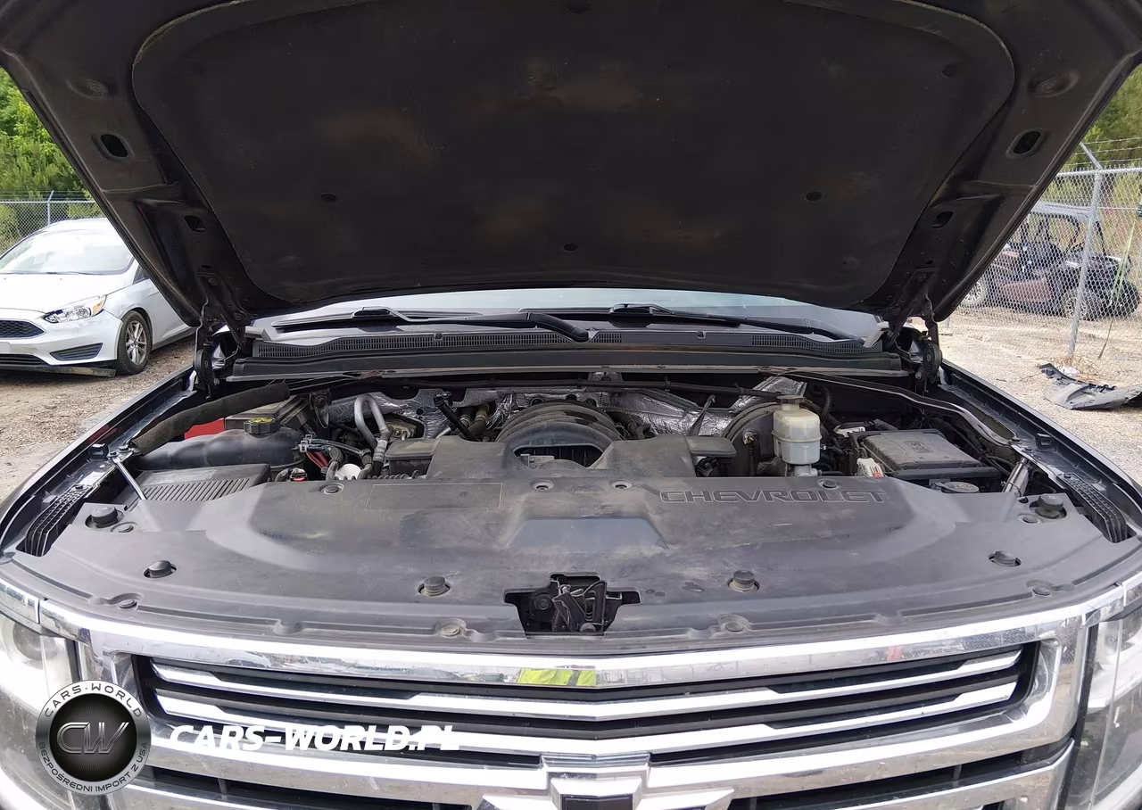 2015 Chevrolet Tahoe Ltz VIN:1GNSCCKC6FR122995 - 10