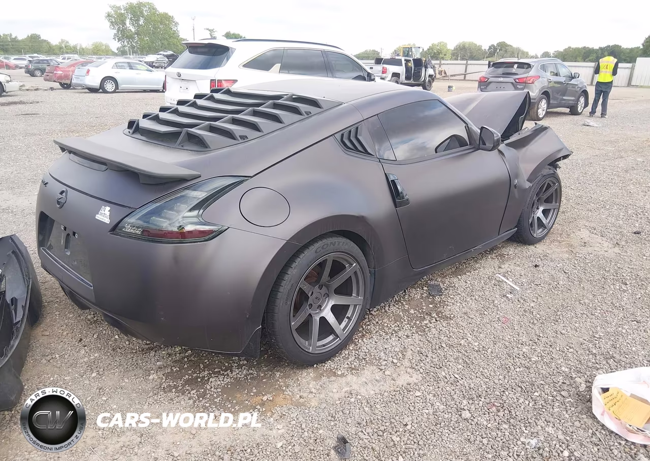 2016 Nissan 370Z VIN:JN1AZ4EH4GM932711 - 4