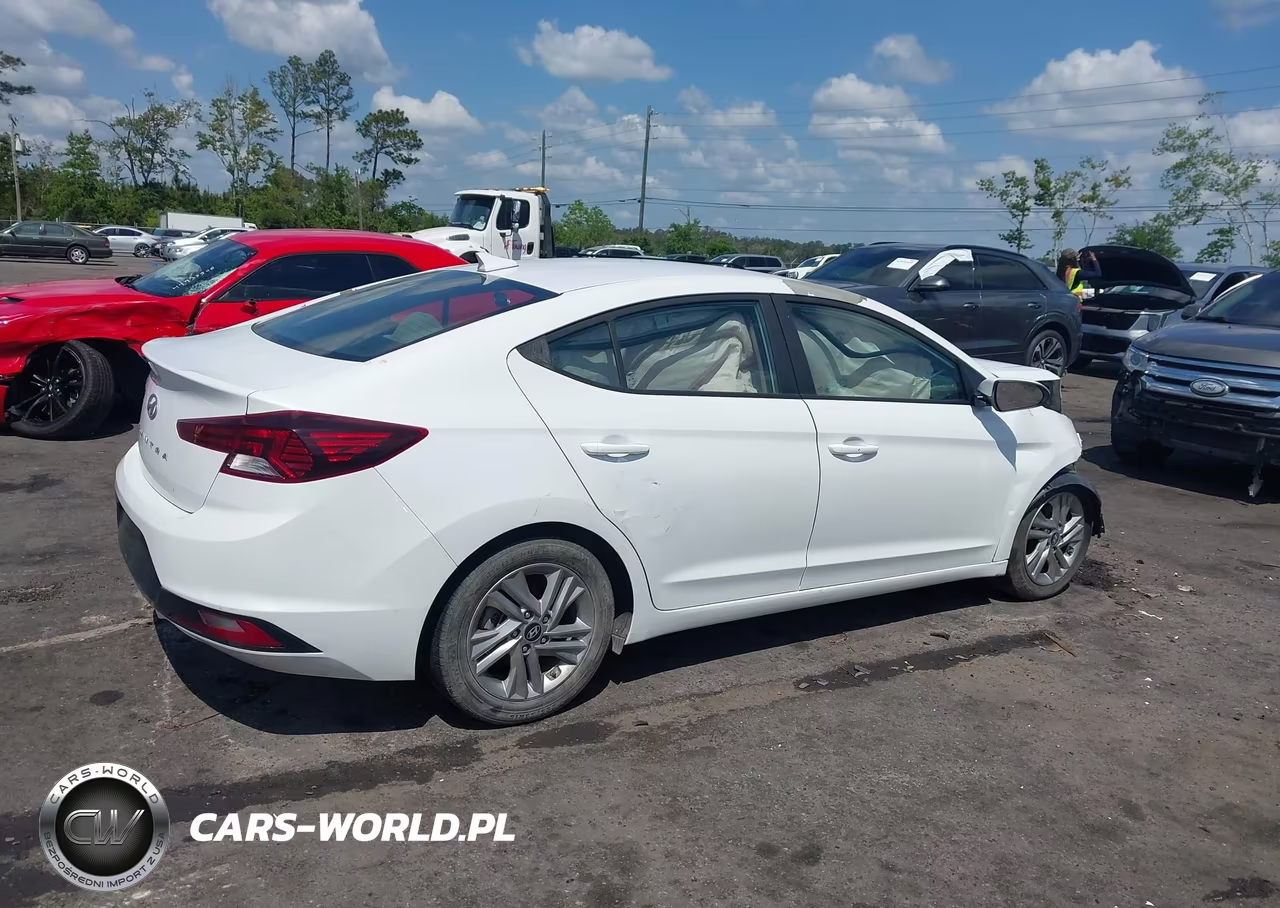 2019 Hyundai Elantra Sel VIN:5NPD84LF8KH435520 - 13