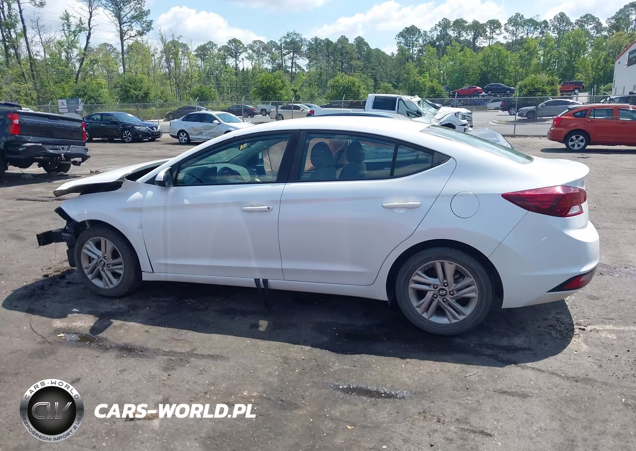 2019 Hyundai Elantra Sel VIN:5NPD84LF8KH435520 - 14