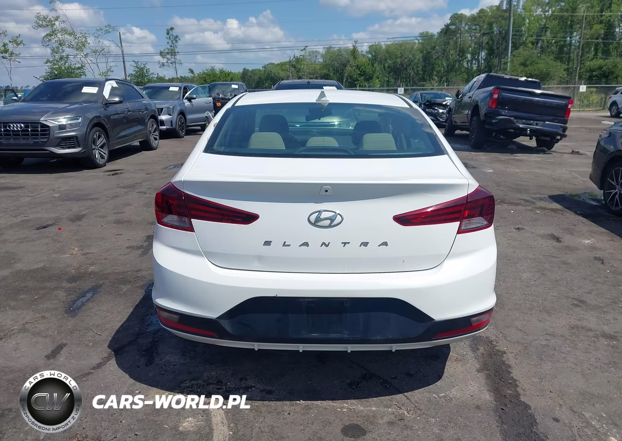 2019 Hyundai Elantra Sel VIN:5NPD84LF8KH435520 - 16