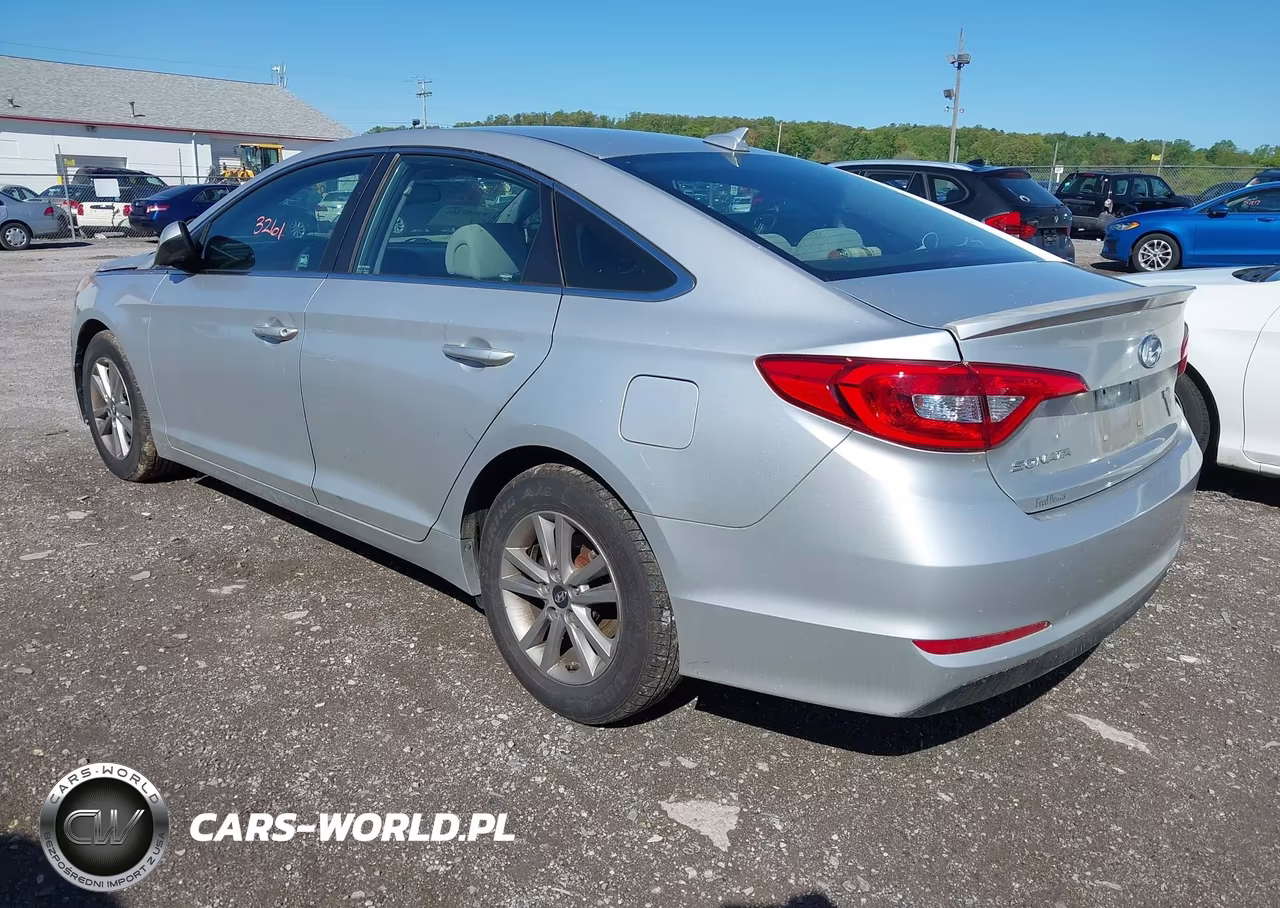 2015 Hyundai Sonata Se VIN:5NPE24AF6FH217817 - 3
