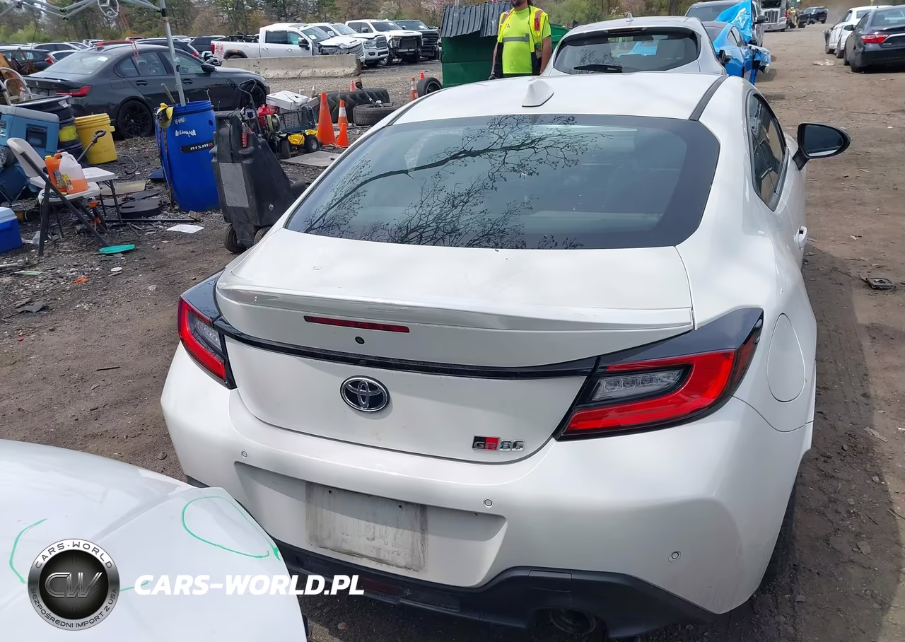 2022 Toyota Gr86 Premium VIN:JF1ZNBF11N8755449 - 16