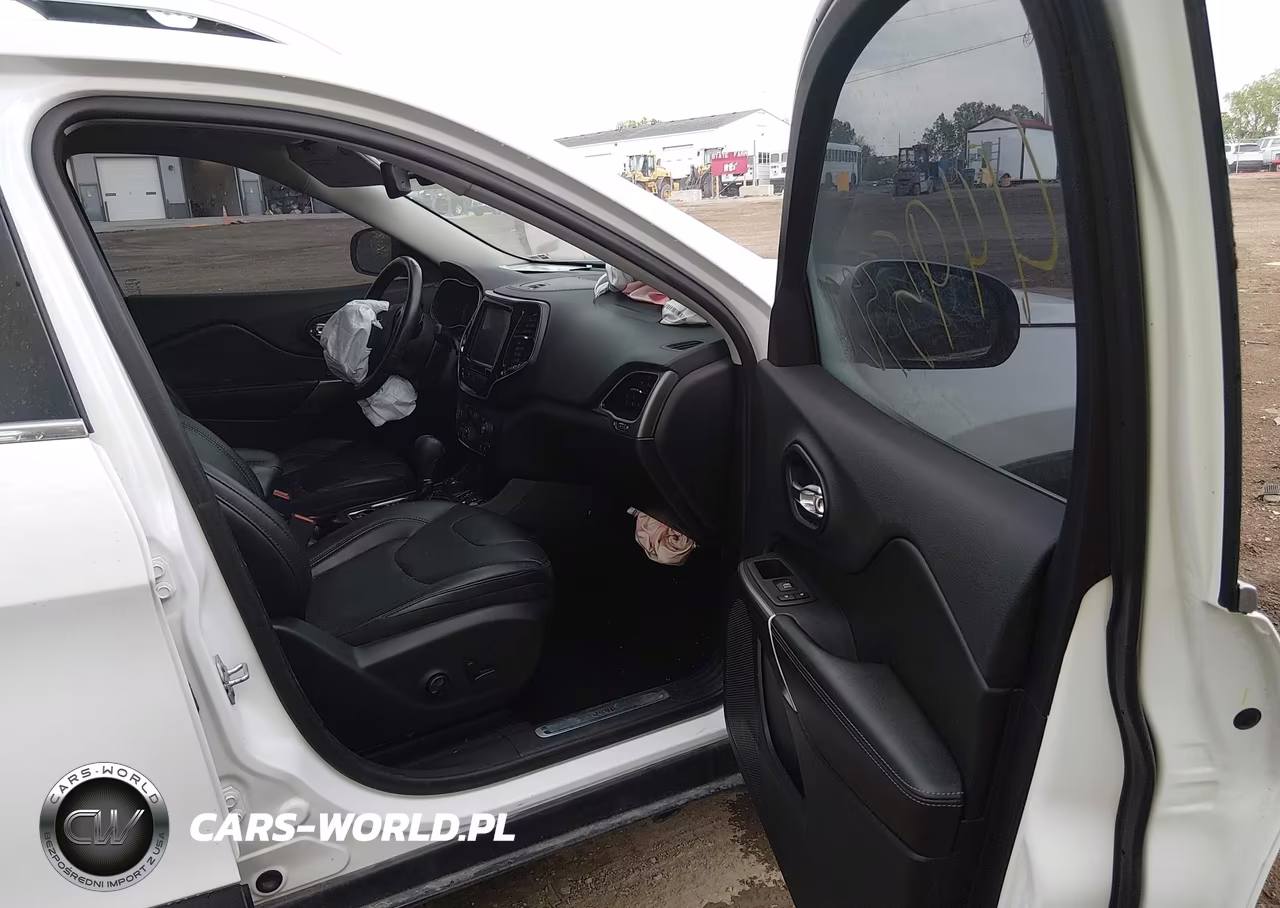 2019 Jeep Cherokee Limited 4X4 VIN:1C4PJMDX8KD349364 - 5