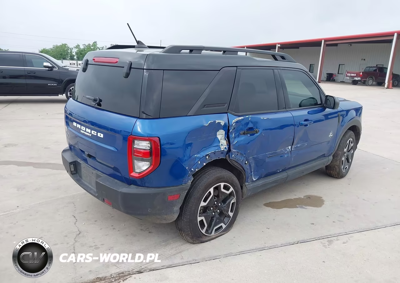 2024 Ford Bronco Sport Outer Banks VIN:3FMCR9C61RRE79951 - 4