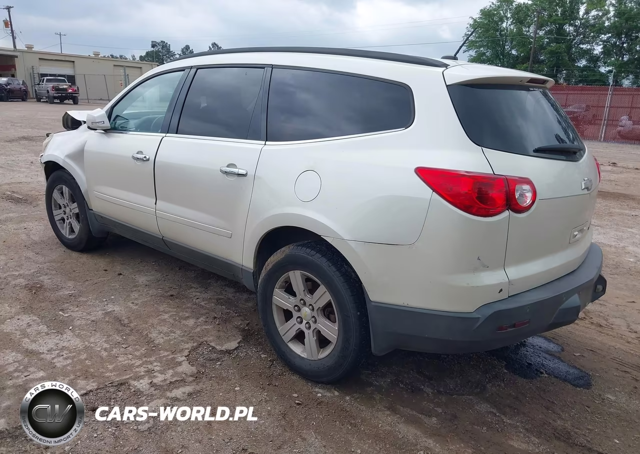 2011 Chevrolet Traverse 1Lt VIN:1GNKRGED3BJ132919 - 3