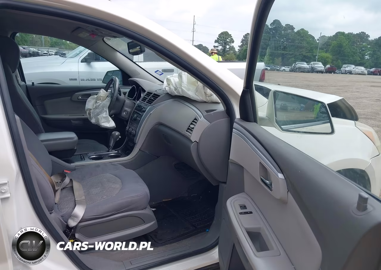 2011 Chevrolet Traverse 1Lt VIN:1GNKRGED3BJ132919 - 5