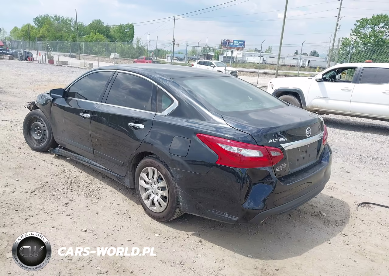 2018 Nissan Altima 2.5 S VIN:1N4AL3AP4JC223124 - 3
