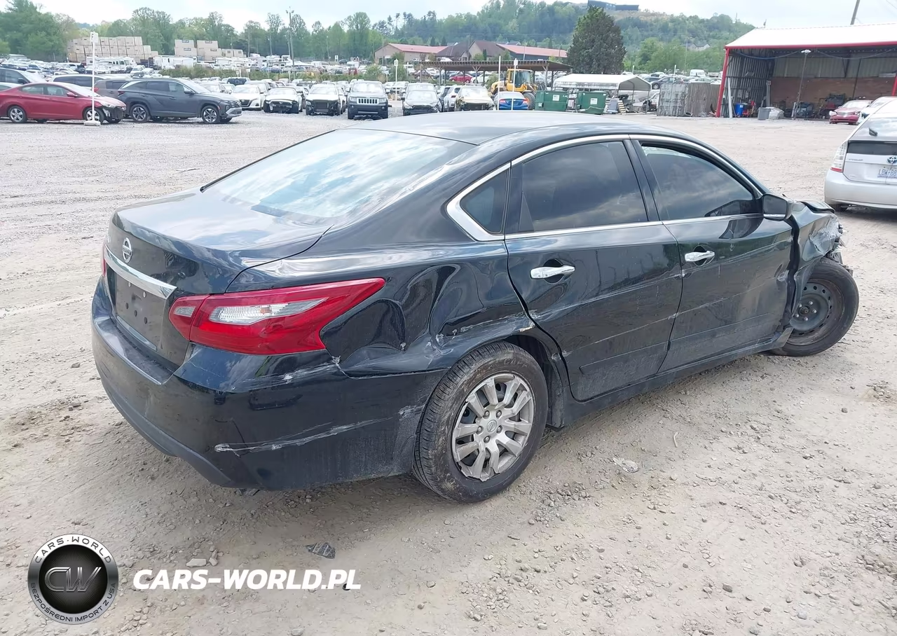 2018 Nissan Altima 2.5 S VIN:1N4AL3AP4JC223124 - 4